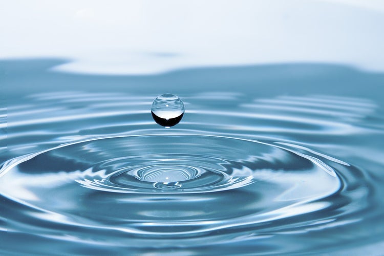 drops-of-water-578897_1280 drops-of-water-578897_1280